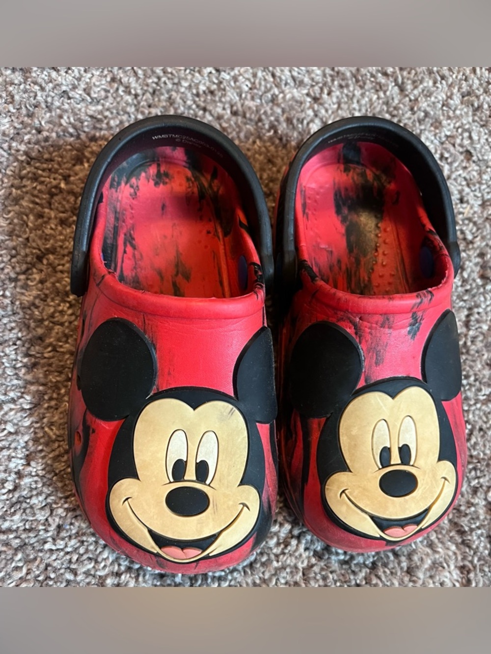 Kids Mickey Mouse Red Slip-On Clogs
